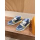 LV SNEAKERS