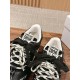sneakers sneakers