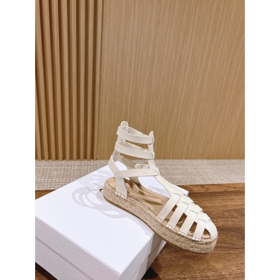 Grass Knit Piggie Shoes