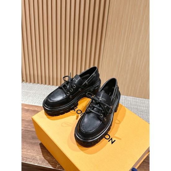 LV Sneakers