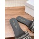slippers slippers