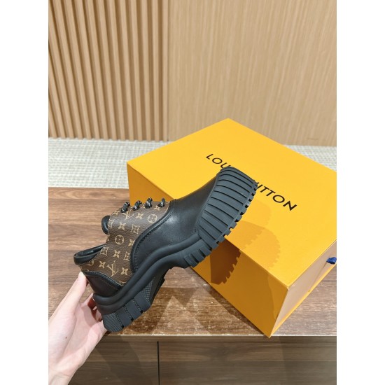 LV Sneakers