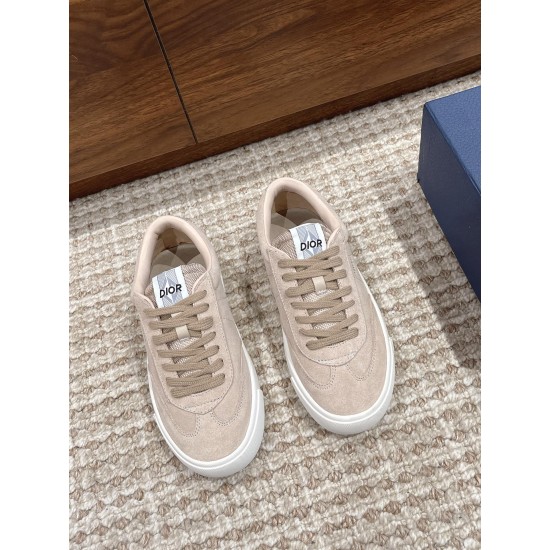 B101 Sneakers