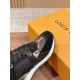 LV SNEAKERS