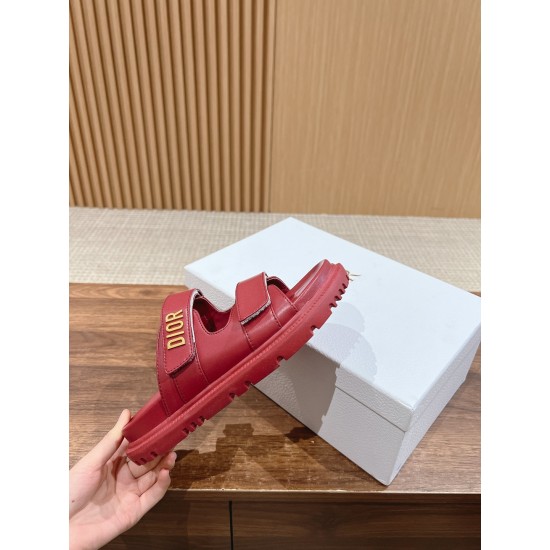 slippers slippers