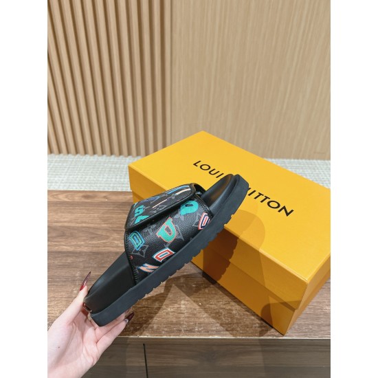 LV SLIPPERS