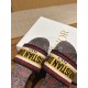 slippers slippers