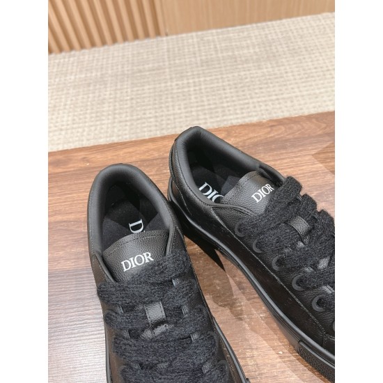 B33 Co-branded Stone Island B33 Co-branded Stone Island