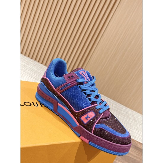 LV SNEAKERS