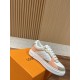 LV SNEAKERS