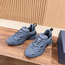 B32 sneakers