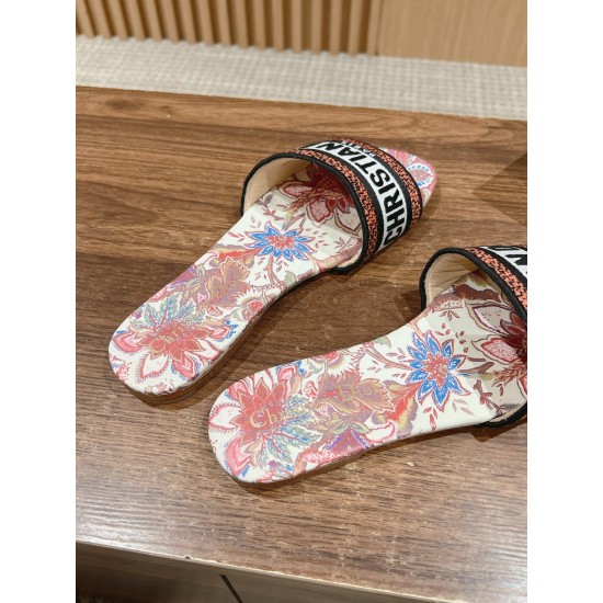 slippers slippers