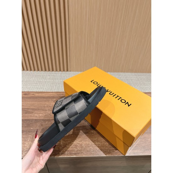 LV SLIPPERS