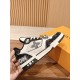 LV SNEAKERS