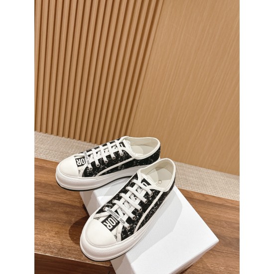 Embroidered Canvas Shoes Embroidered Canvas Shoes