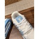 LV SNEAKERS