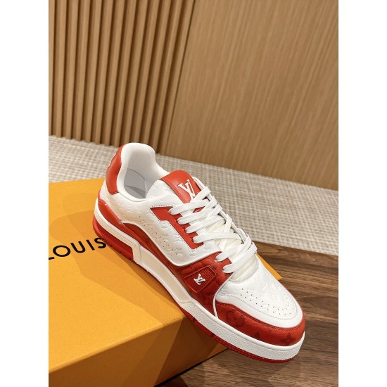 LV SNEAKERS