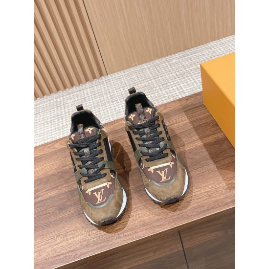LV SNEAKERS