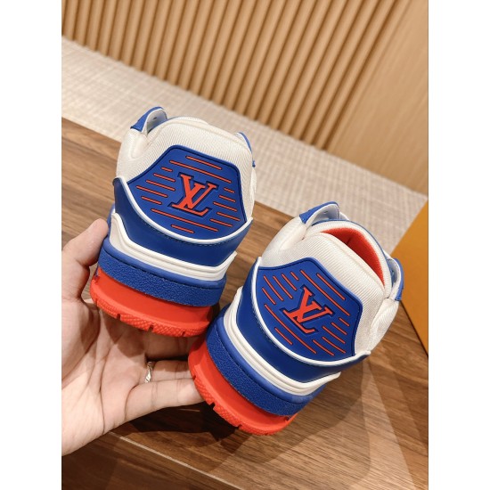 LV SNEAKERS