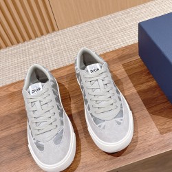 B101 Sneakers