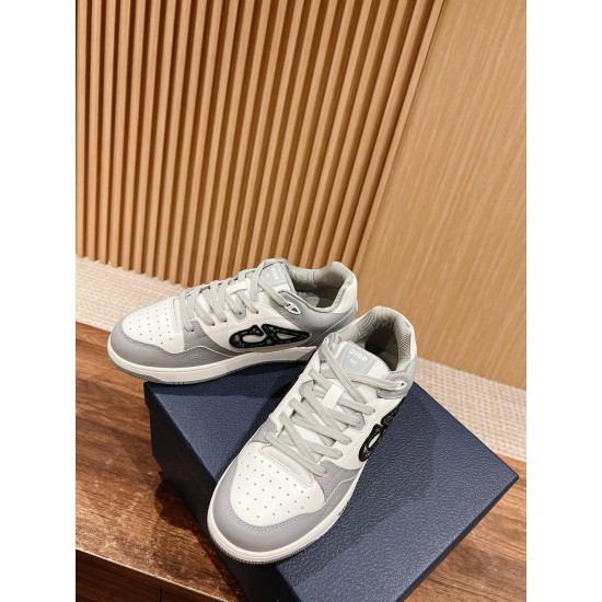 B57 Sneakers B57 Sneakers