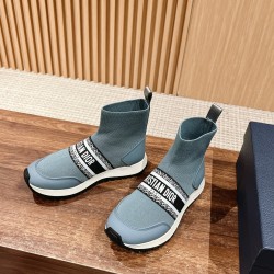 sock shoes