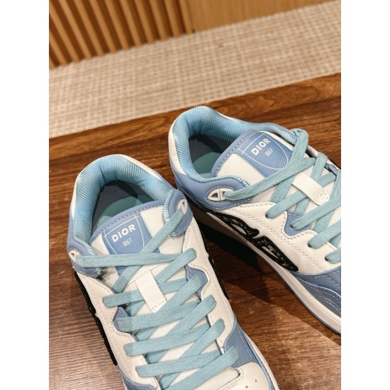 B57 Sneakers B57 Sneakers