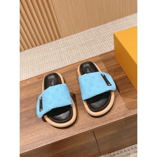 LV SLIPPERS