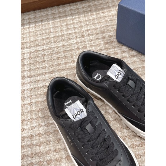 B101 Sneakers