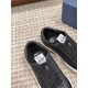B101 Sneakers