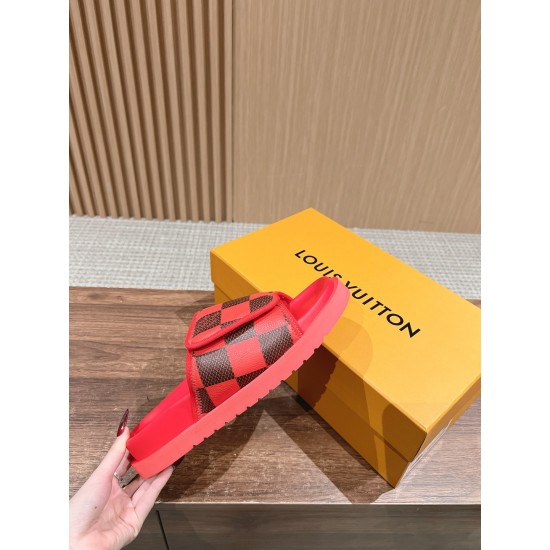 LV SLIPPERS