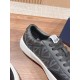 B101 Sneakers