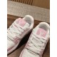 LV SNEAKERS