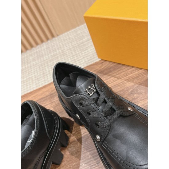 LV Sneakers