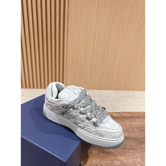 sneakers sneakers