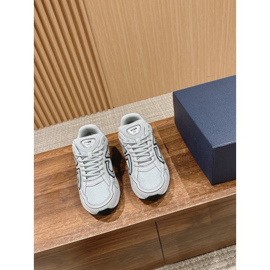 B30 Co-branded Stone Island B30 Co-branded Stone Island