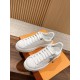LV SNEAKERS