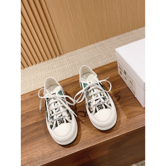 Embroidered Canvas Shoes Embroidered Canvas Shoes