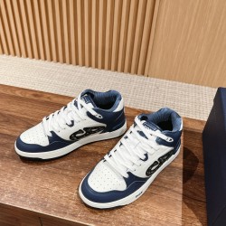 B57 Sneakers