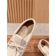 open-toed shoe open-toed shoe