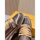 LV SNEAKERS