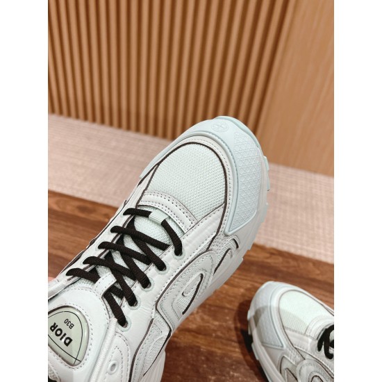 B30 Co-branded Stone Island B30 Co-branded Stone Island
