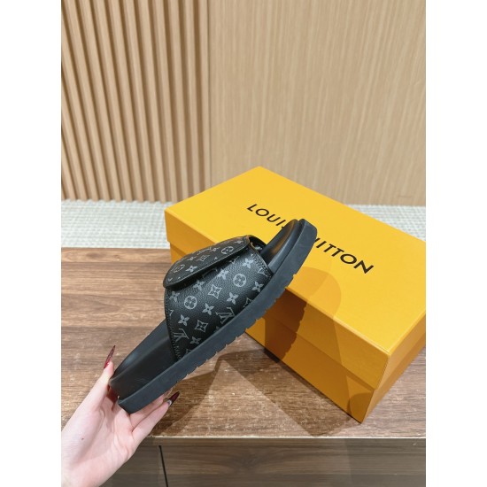 LV SLIPPERS