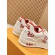 LV SNEAKERS