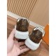LV SNEAKERS