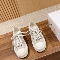 Embroidered Canvas Shoes