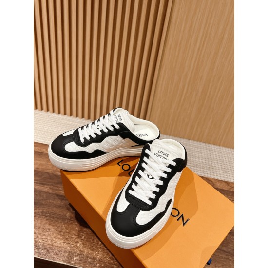 LV SNEAKERS