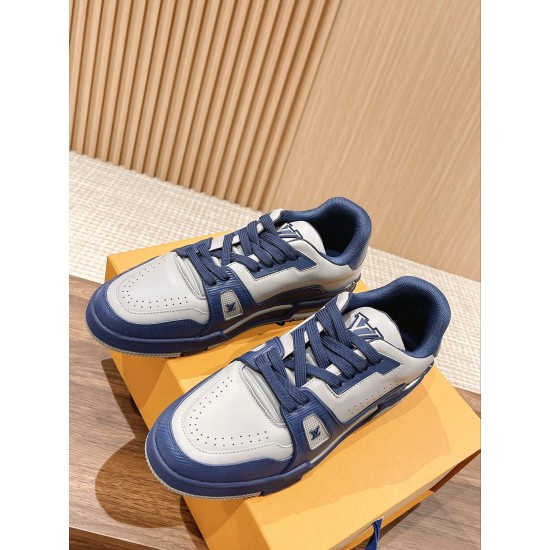 LV SNEAKERS