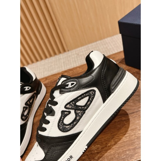 B57 Sneakers B57 Sneakers