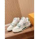 LV SNEAKERS